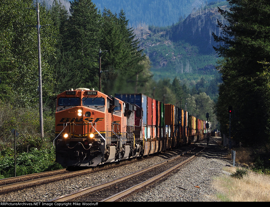 BNSF 6214